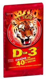 D-3 - CHAINE DE 40 PETARDS A MECHE LE TIGRE PYRAGRIC 